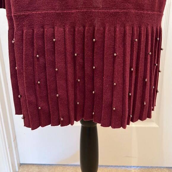 Chico’s ladies pleated burgundy faux pearl cardigan size medium. - Picture 3 of 6